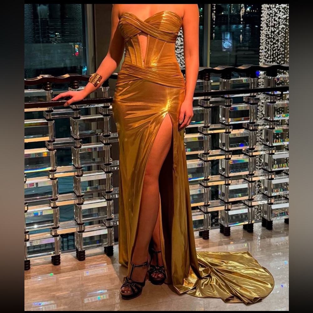 Sherri Hill Gold One Shoulder Gown